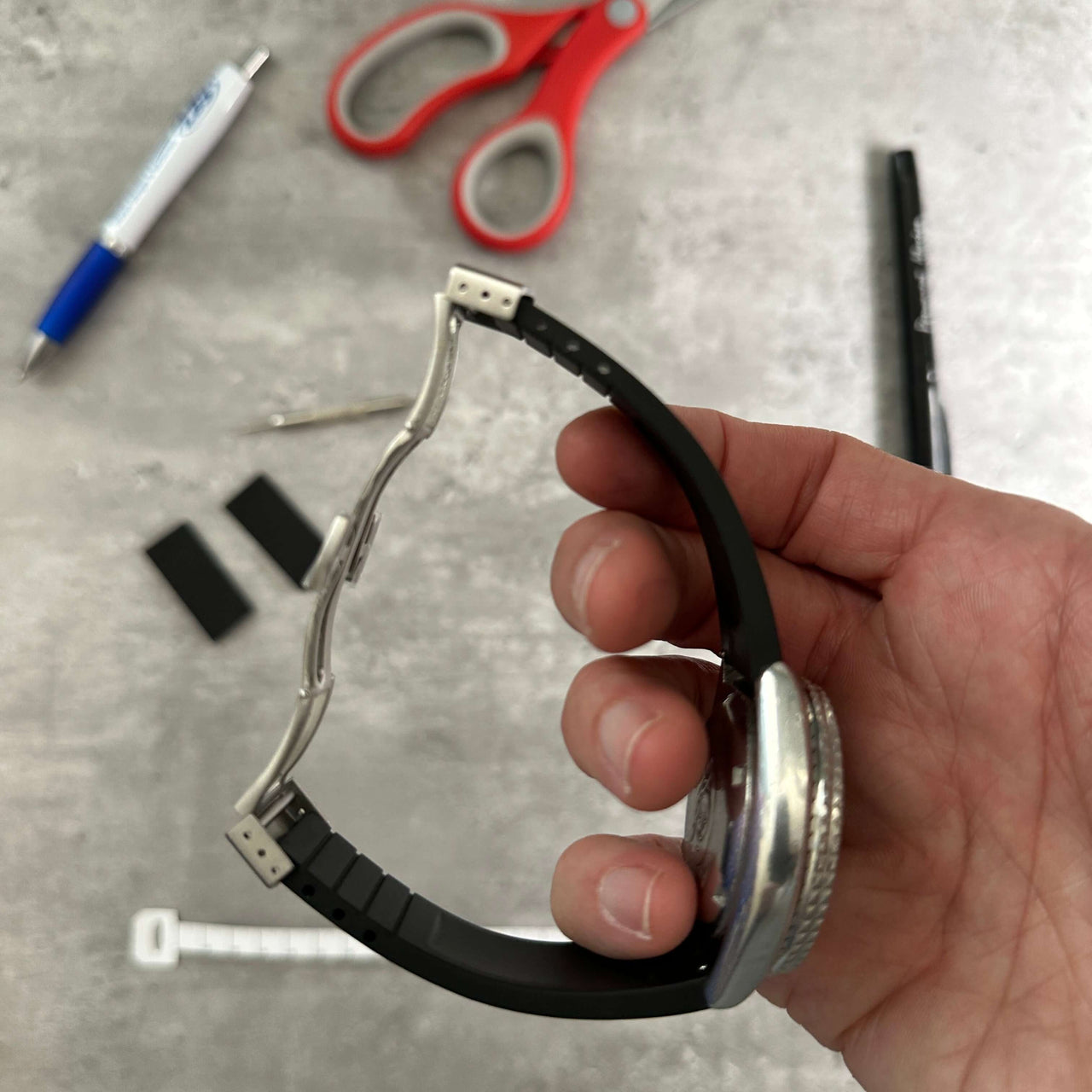 FKM Precision- Black Rubber CTS Watch Strap – Precise Fit, Uncompromising Comfort