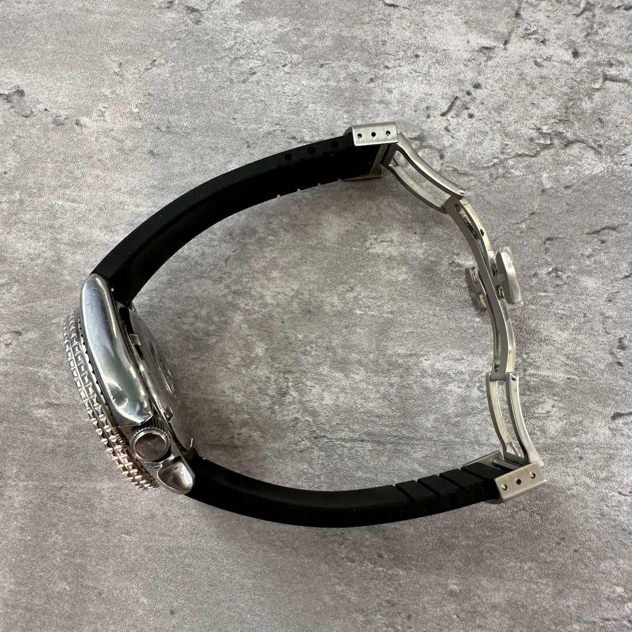 FKM Precision- Black Rubber CTS Watch Strap – Precise Fit, Uncompromising Comfort