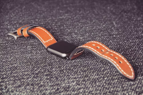 Watch Band Smells: Tips and Solutions from Noto Strap Store