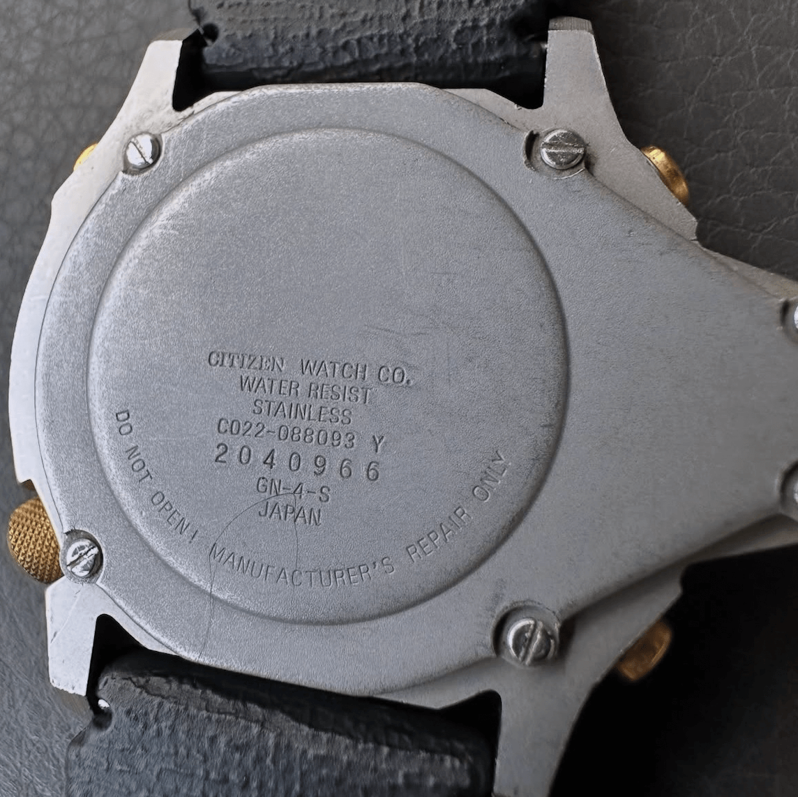 Citizen Promaster Aqualand 200M Vintage Dive Watch 2013- Box & Papers