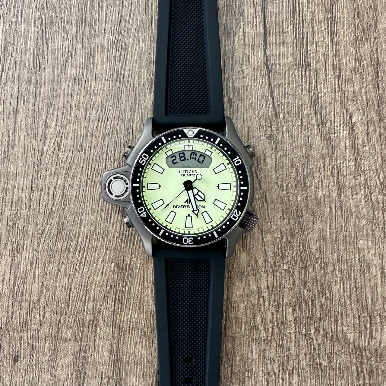 Black Silicone Rubber Divers Watch Strap