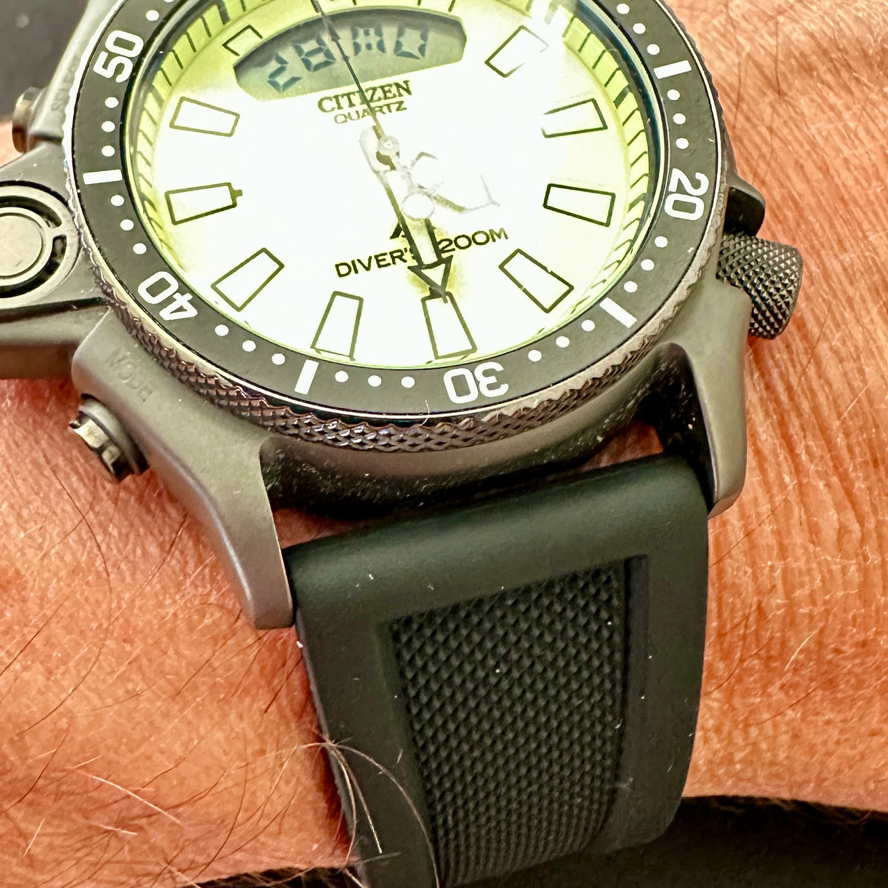 Black Silicone Rubber Divers Watch Strap