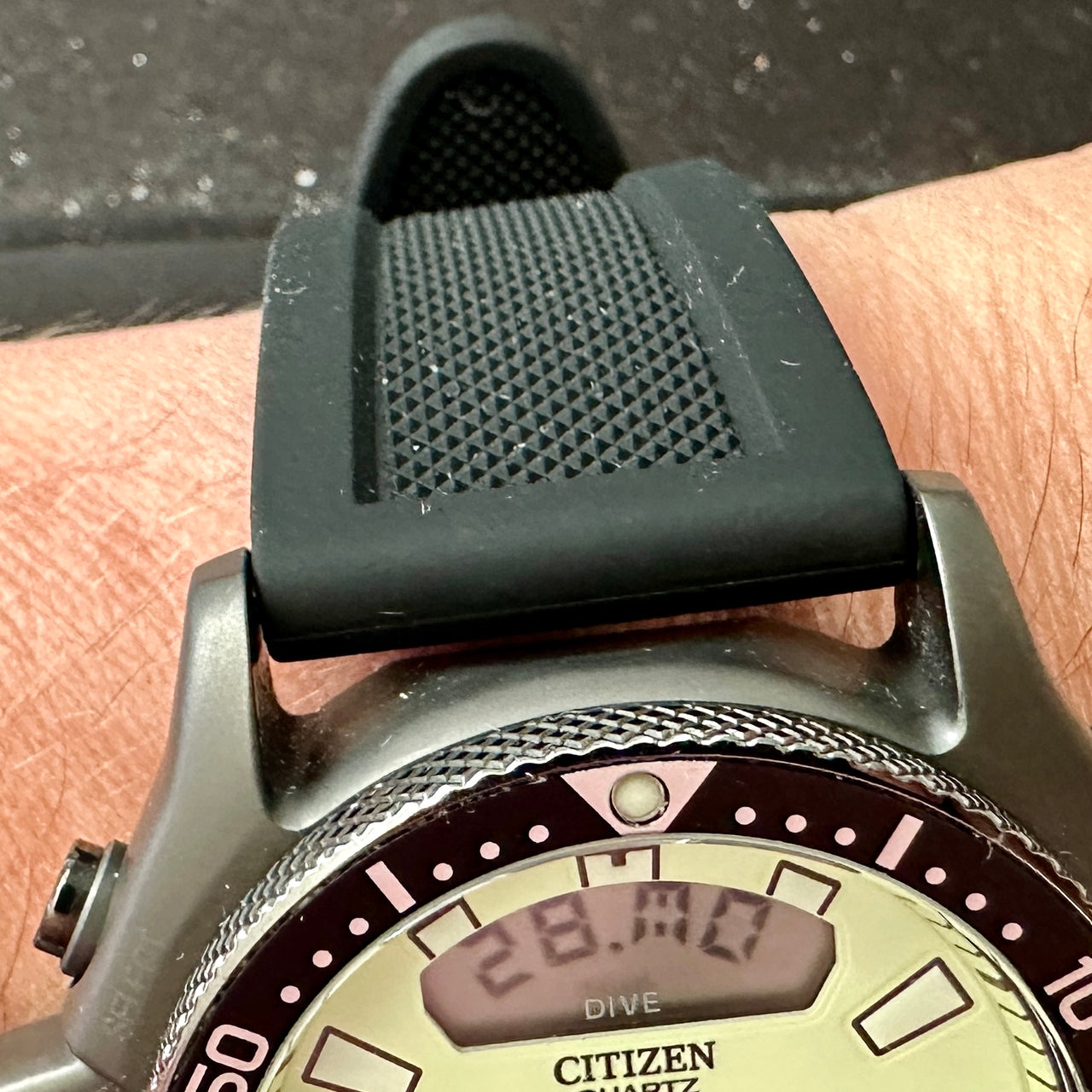 Black Silicone Rubber Divers Watch Strap