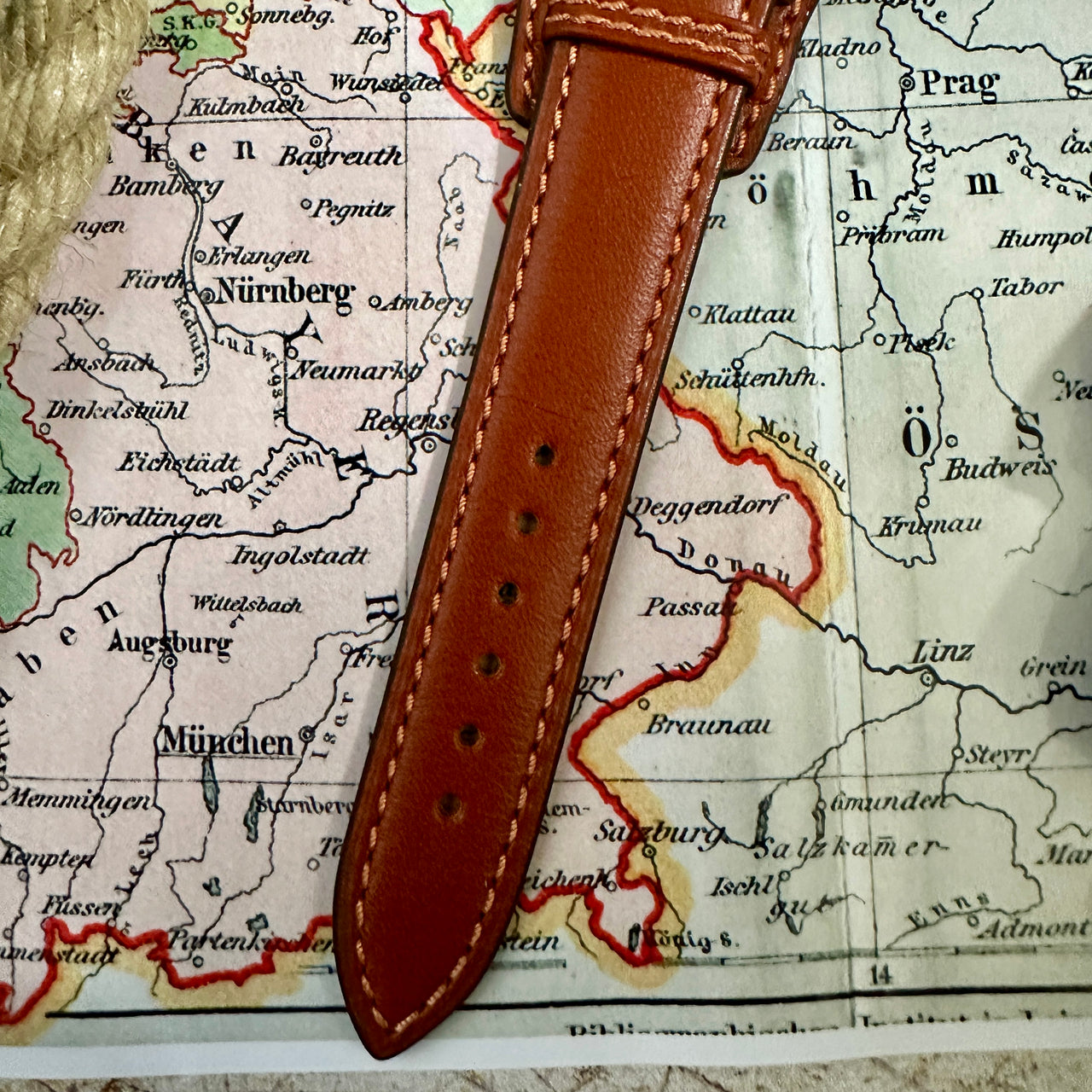 RIOS1931 TULA Genuine Russia Leather Bund Watch Strap in COGNAC